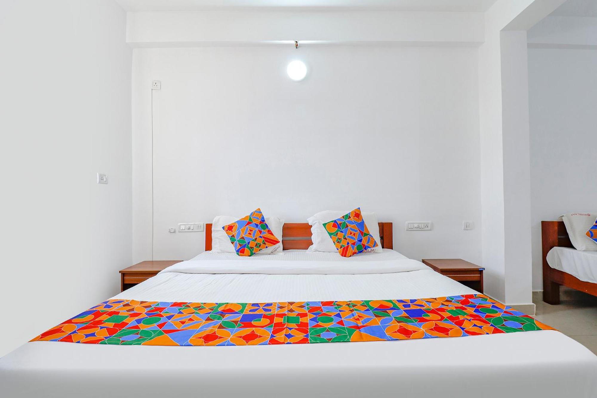 Fabhotel Raj Residency - 1Km From Madikeri Fort Exterior foto
